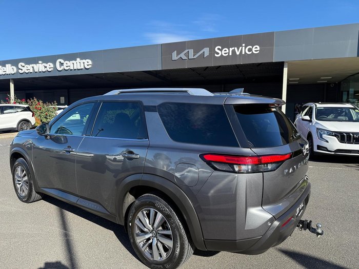 2023 Nissan Pathfinder Ti