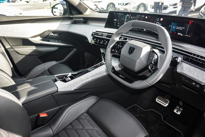 2025 Peugeot 3008 GT Premium Hybrid