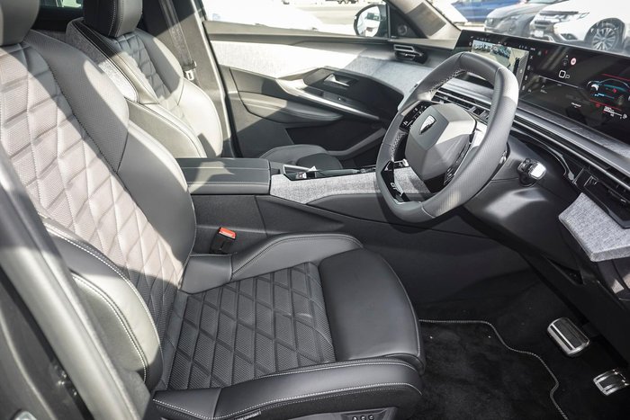 2025 Peugeot 3008 GT Premium Hybrid