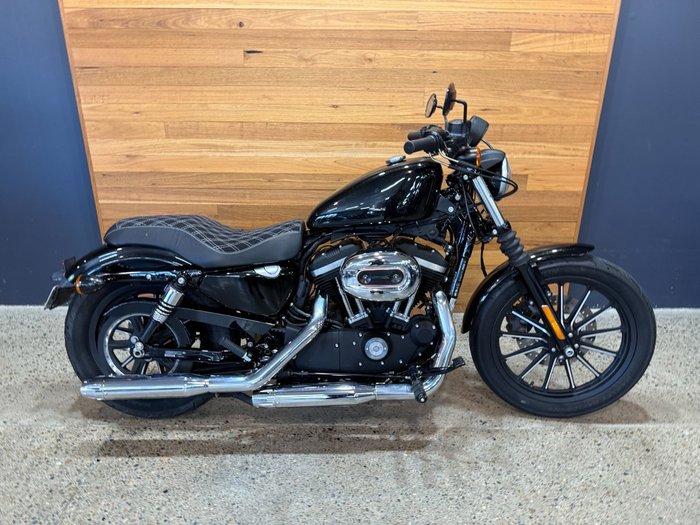 2015 HARLEY-DAVIDSON
