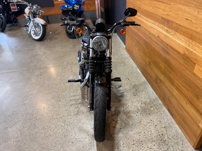 2015 HARLEY-DAVIDSON XL883 IRON 883