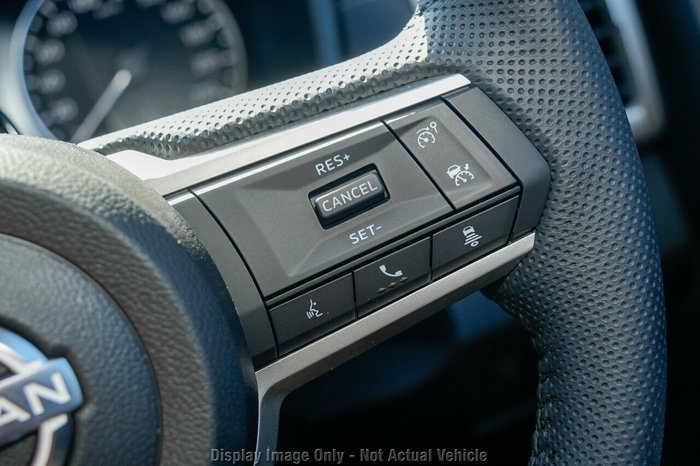 2026 Nissan Navara ST-X