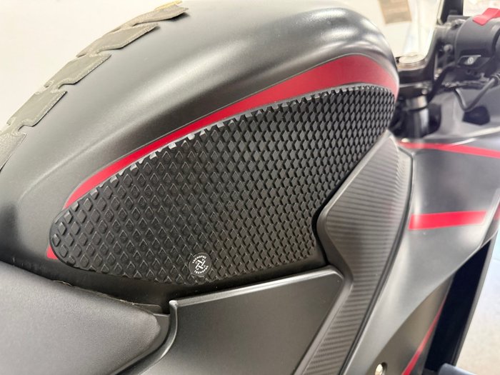 2018 Honda CBR300R Black