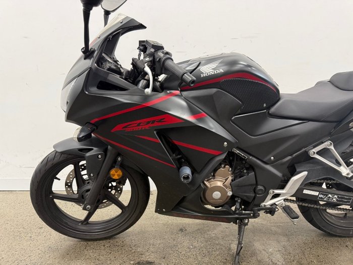 2018 Honda CBR300R Black