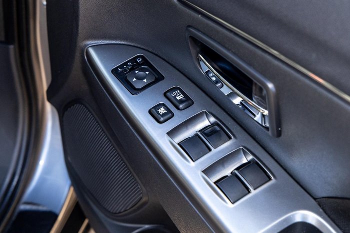 2024 Mitsubishi ASX LS