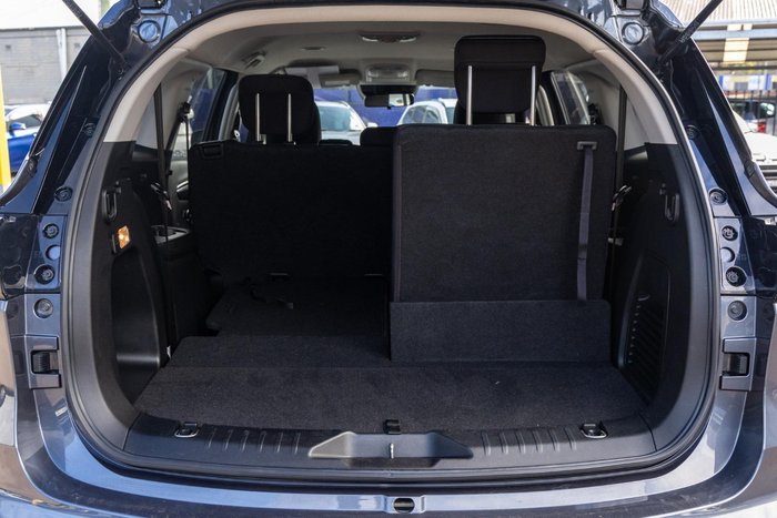 2023 Isuzu MU-X LS-M