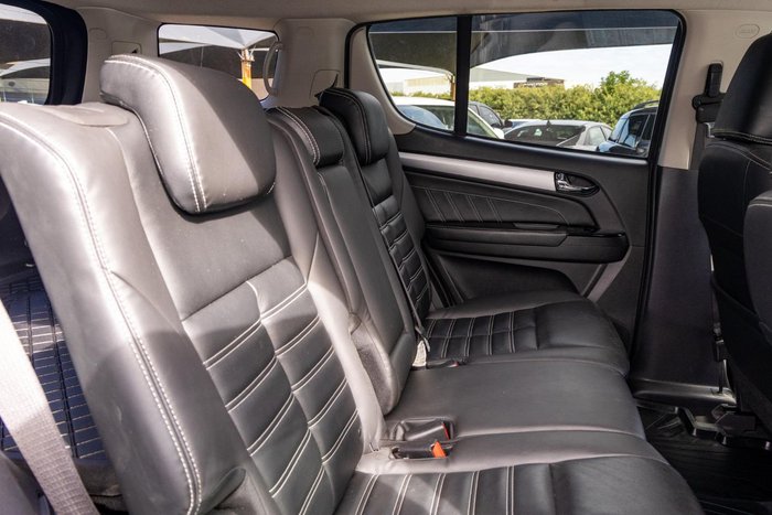 2017 Isuzu MU-X LS-T