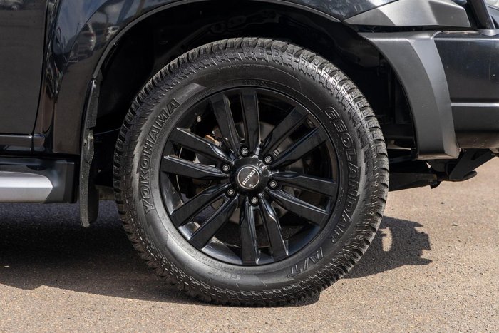 2017 Isuzu MU-X LS-T