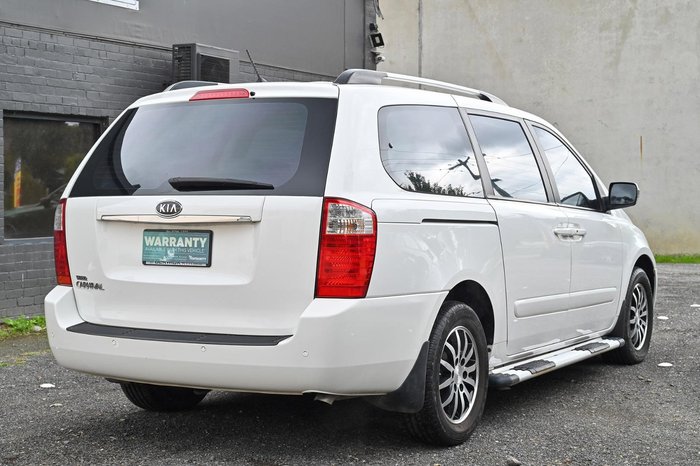 2012 Kia Grand Carnival Si VQ MY12 Clear White