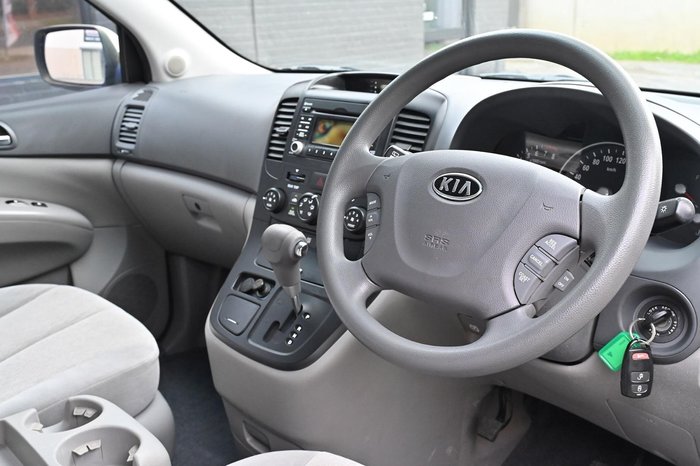 2012 Kia Grand Carnival Si VQ MY12 Clear White