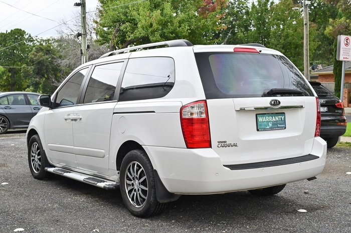 2012 Kia Grand Carnival Si VQ MY12 Clear White