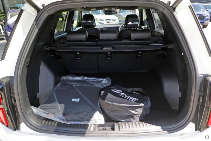 2026 KGM Torres EVX U100 MY26 Grand White