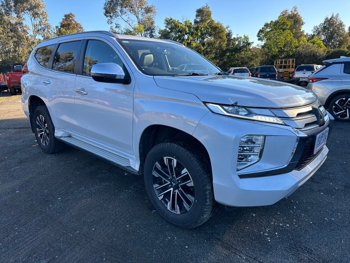 2020 Mitsubishi Pajero Sport