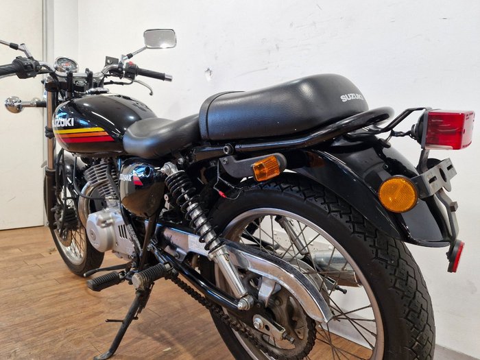 2018 Suzuki TU250X Black