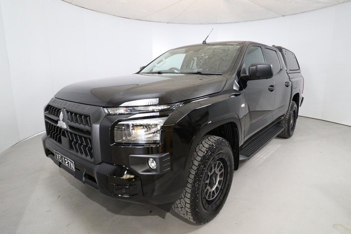 2024 Mitsubishi Triton GLX+