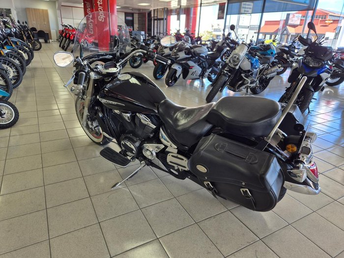 2010 Yamaha V-Star XVS1300A V-Star Black