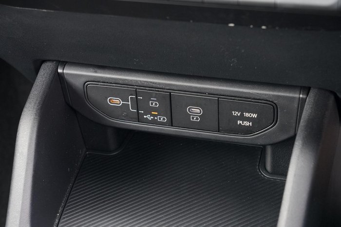 2025 Kia K4 S