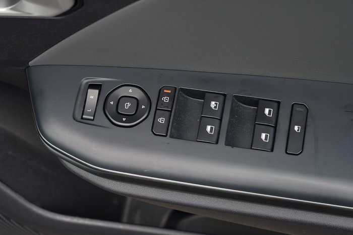 2025 Kia K4 S