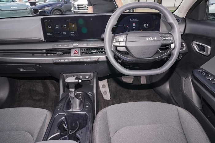 2025 Kia K4 S