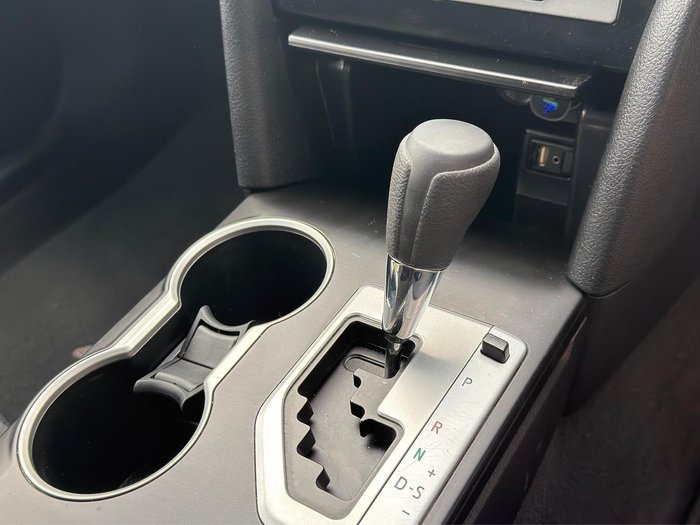 2017 Toyota Camry Altise