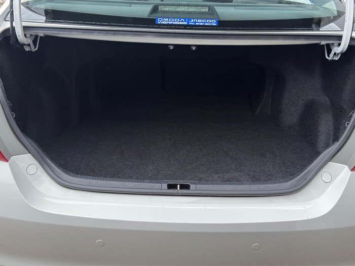 2017 Toyota Camry Altise