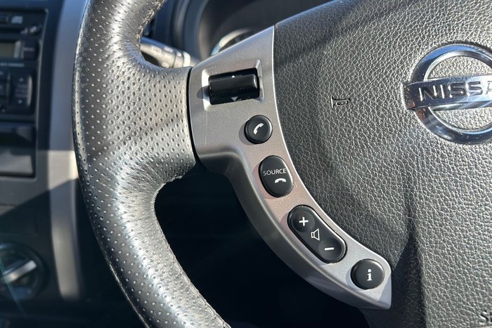 2012 Nissan X-TRAIL ST