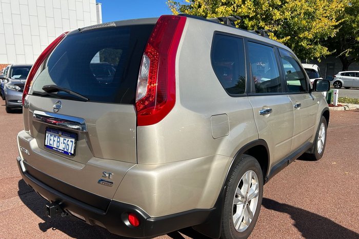 2012 Nissan X-TRAIL ST