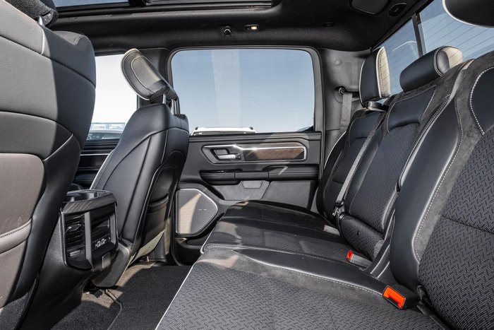 2025 RAM 1500 Laramie Sport Hurricane SO RamBox