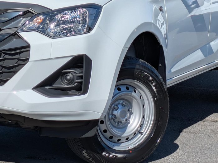 2025 Isuzu D-MAX SX