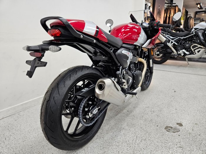 2026 Triumph SPEED 400 SILVER