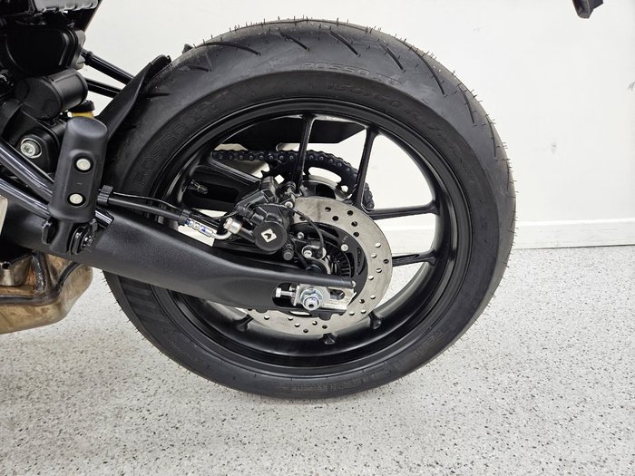 2026 Triumph SPEED 400 SILVER