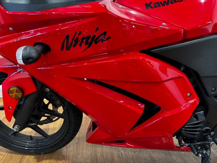 2011 Kawasaki NINJA 250R (EX250) RED