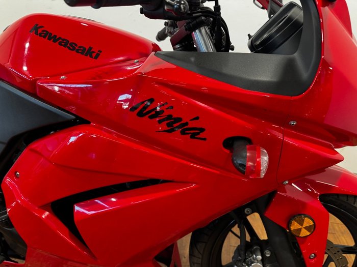 2011 Kawasaki NINJA 250R (EX250) RED