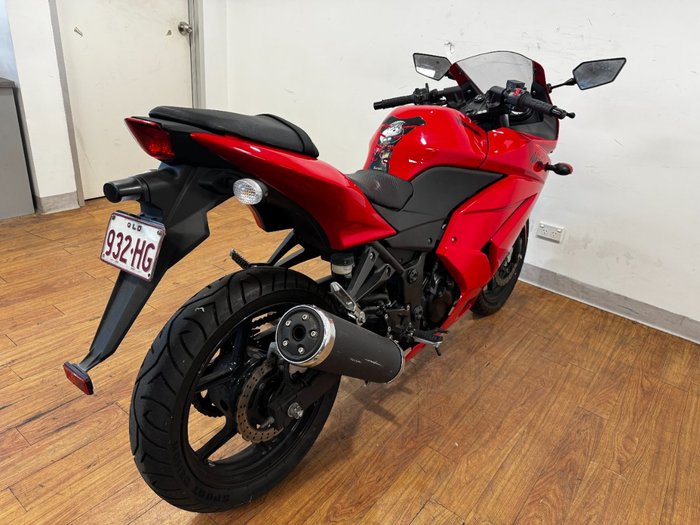 2011 Kawasaki NINJA 250R (EX250) RED