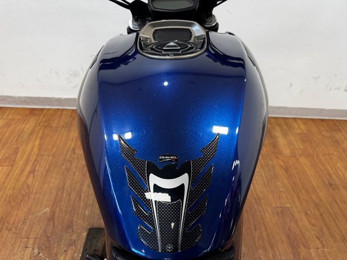2013 Ducati DIAVEL BLUE