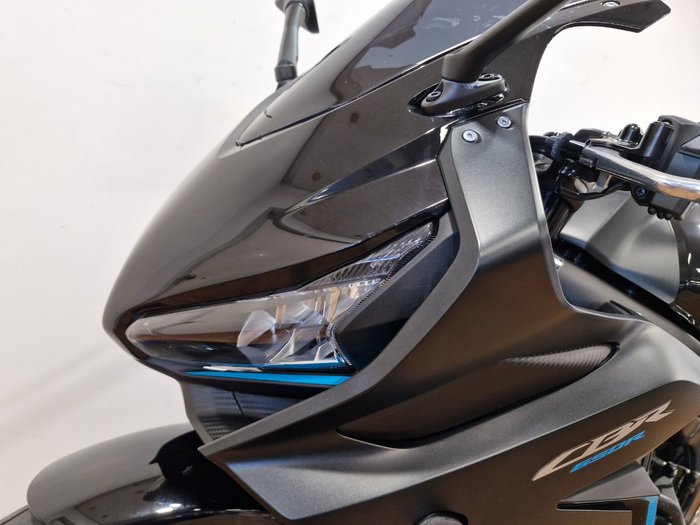 2023 Honda CBR650R Black