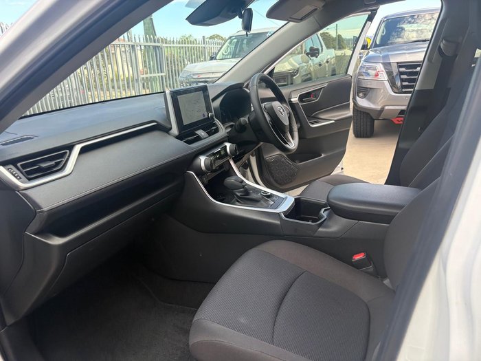 2024 Toyota RAV4 GX