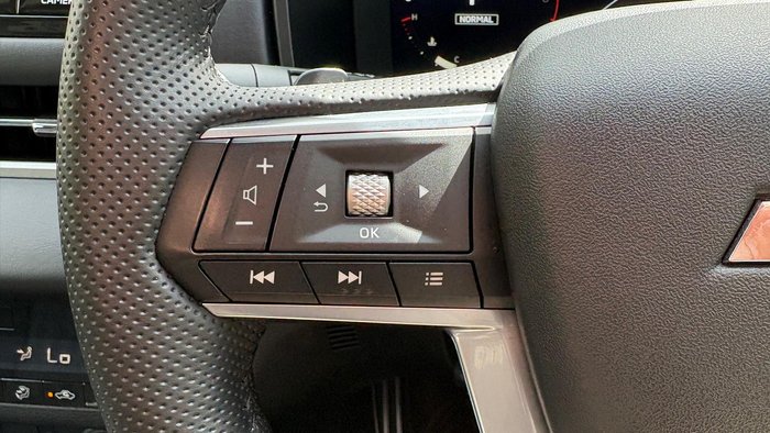 2025 Mitsubishi Outlander Exceed