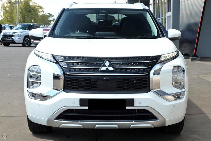 2025 Mitsubishi Outlander PHEV Exceed