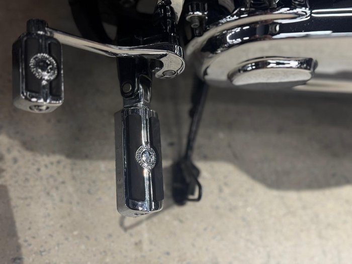 2018 Harley-Davidson Sport Glide 107 (FLSB) Softail Black