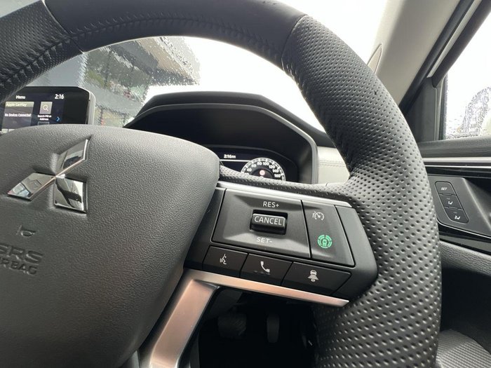 2025 Mitsubishi Outlander PHEV Exceed
