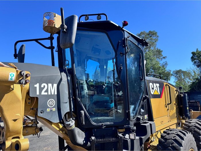 2013 Caterpillar 12M