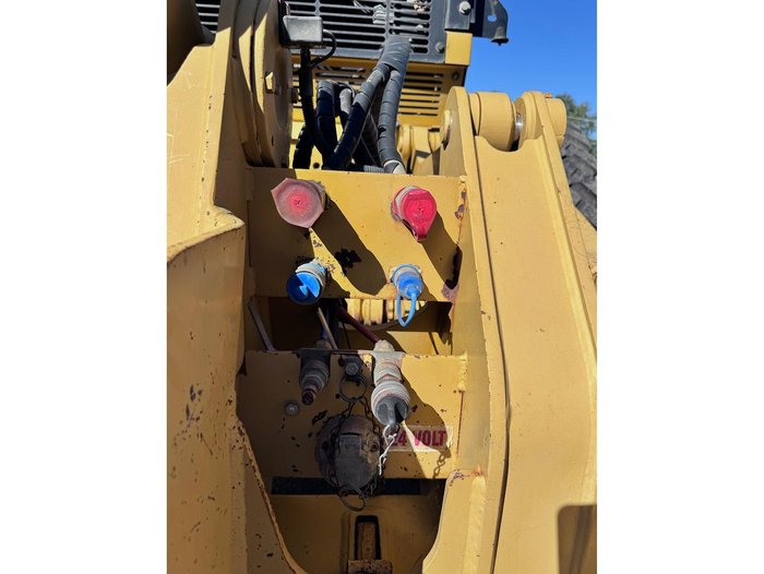 2013 Caterpillar 12M