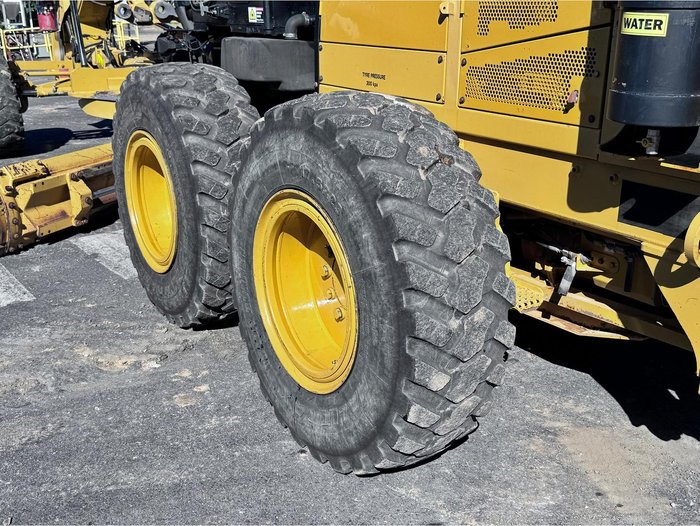 2013 Caterpillar 12M