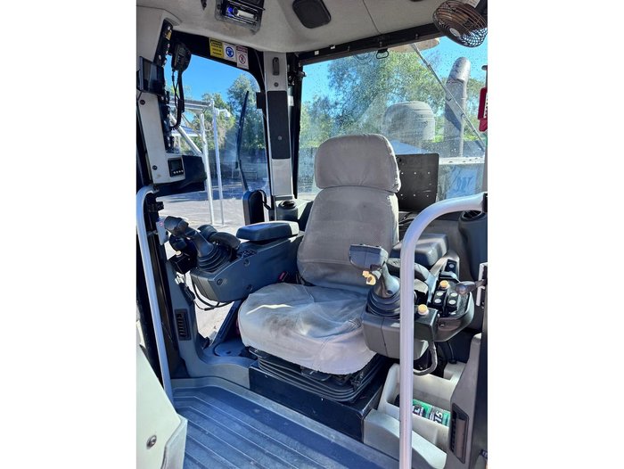 2013 Caterpillar 12M