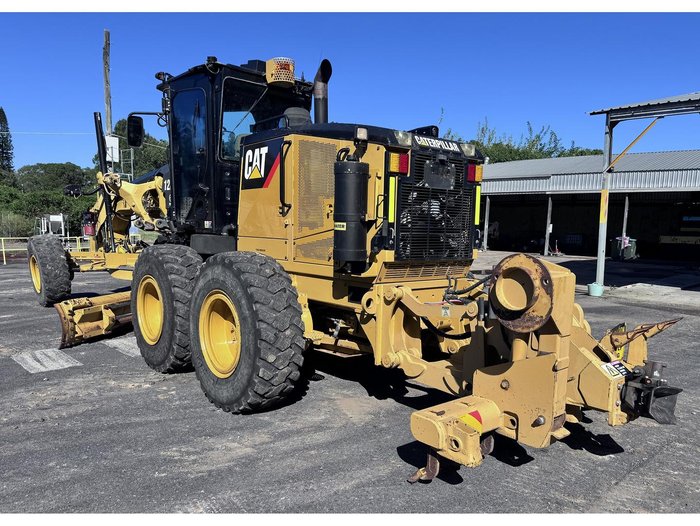 2013 Caterpillar 12M