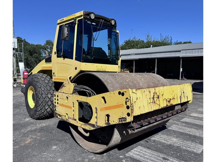 2014 BOMAG Bw211d4