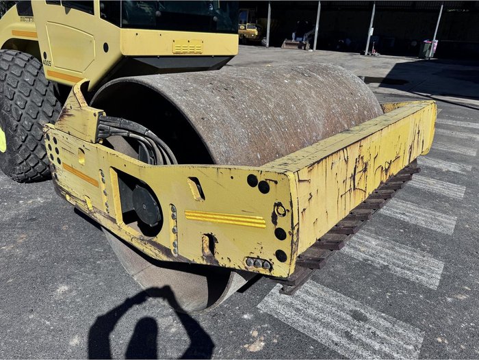 2014 BOMAG Bw211d4