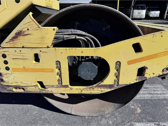 2014 BOMAG Bw211d4