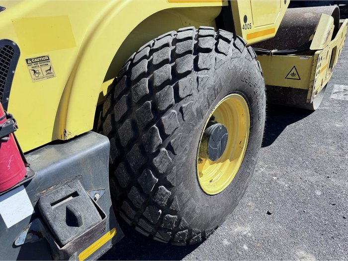 2014 BOMAG Bw211d4
